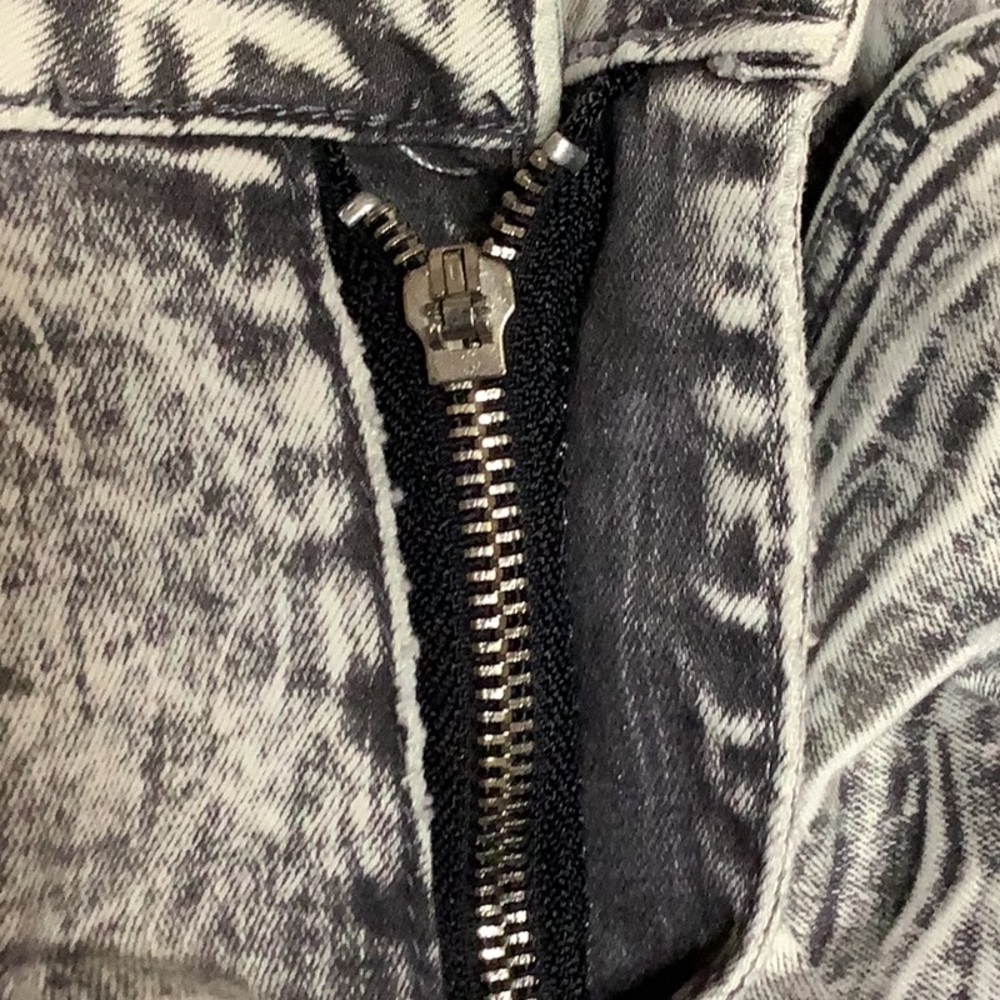 Men’s jeans - Picture 11 of 11